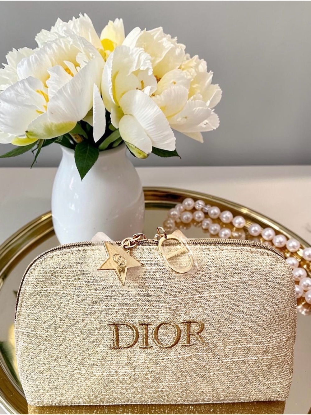DIOR Gold Metallic Luxury Cosmetic Bag & Travel Pouch With Star & Logo Charm - Picture 4 of 16